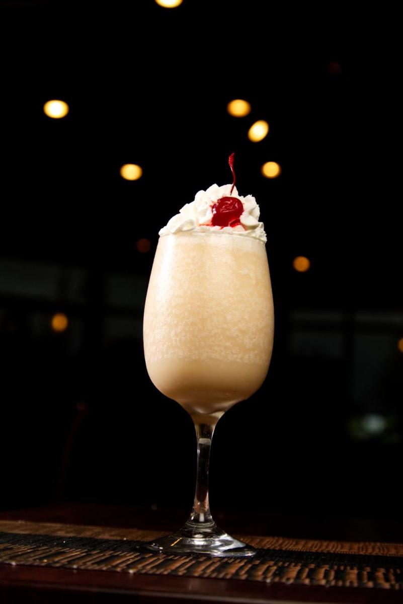 Frozen peach colada