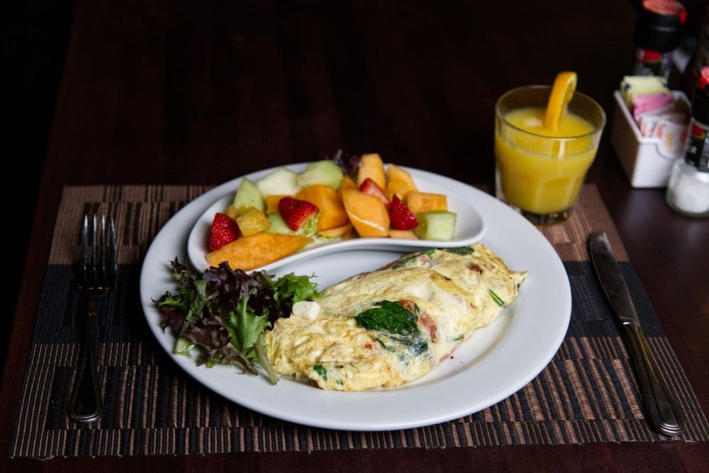 Spinach and feta omelet
