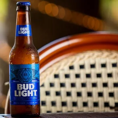 BUD LIGHT