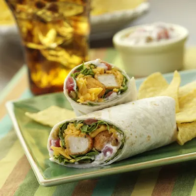 CHICKEN TENDER WRAP
