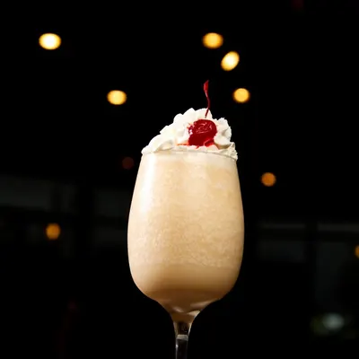 FROZEN PEACH COLADA
