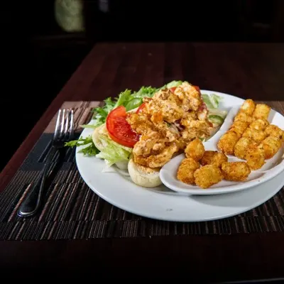 SHRIMP PO BOY